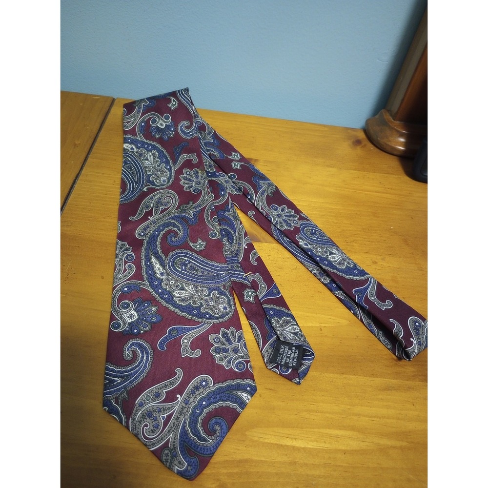 Claybrooke‎ 100% Silk Dominican Republic Men's Tie